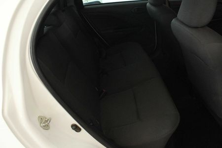 2018-Toyota-Etios-15-Xi-5-dr_11