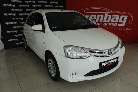 2018-Toyota-Etios-15-Xi-5-dr_2