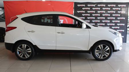 2014-Hyundai-ix35-20-Elite-Auto_3