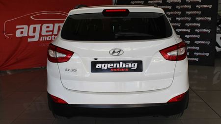 2014-Hyundai-ix35-20-Elite-Auto_5