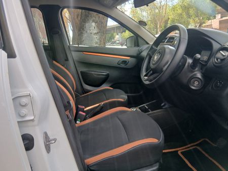 2022-Renault-Kwid-10-Climber-Auto_17