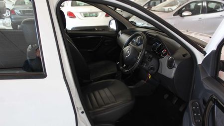 2016-Renault-Duster-16-Dynamique_8