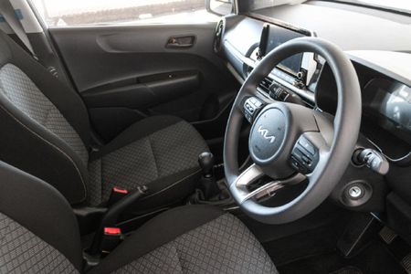 2026-Kia-Picanto-10-LS_14