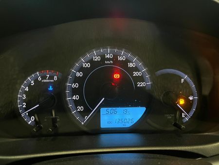 2018-Toyota-Yaris-15-XS-5-dr_10
