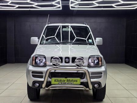2012-Suzuki-Jimny-13_1