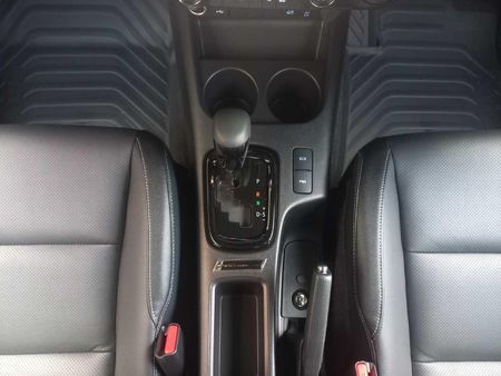 2026-Toyota-Hilux-28-GD-6-RB-Legend-55-4x4-Auto-Double-Cab_14