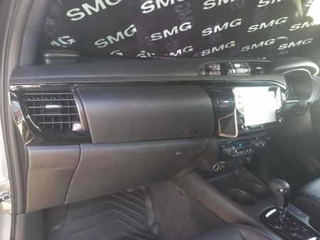 2026-Toyota-Hilux-28-GD-6-RB-Legend-55-4x4-Auto-Double-Cab_18