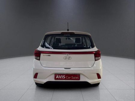 2025-Hyundai-Grand-i10-10-Motion_5