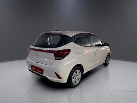 2025-Hyundai-Grand-i10-10-Motion_6