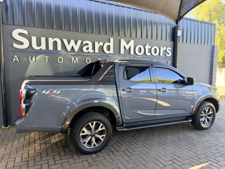 2025-Isuzu-D-Max-30-DDI-V-Cross-HR-4x4-Auto-Double-Cab_2