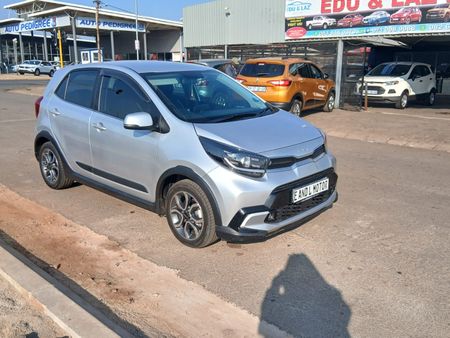 2023-Kia-Picanto-12-X-Line_0