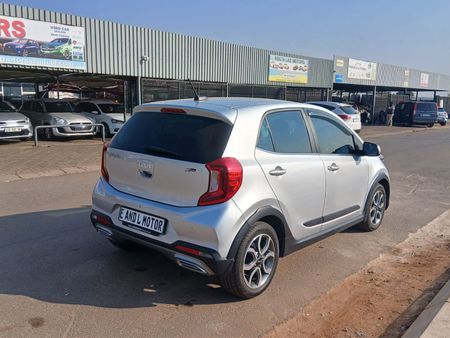 2023-Kia-Picanto-12-X-Line_5