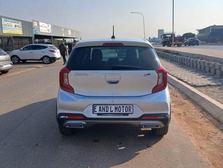 2023-Kia-Picanto-12-X-Line_7