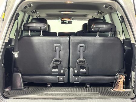 2013-Toyota-Land-Cruiser-200-45-D-V8-VX-Auto_13