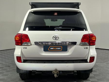 2013-Toyota-Land-Cruiser-200-45-D-V8-VX-Auto_17