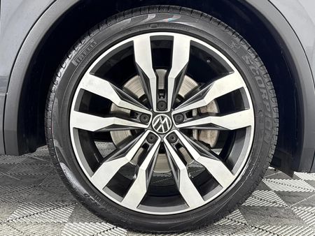 2022-Volkswagen-Tiguan-20-TSI-R-Line-4Motion-DSG-Auto-162kW_5