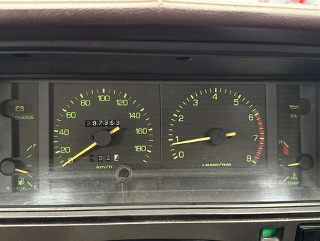 1984-Toyota-Cressida-GLX_2