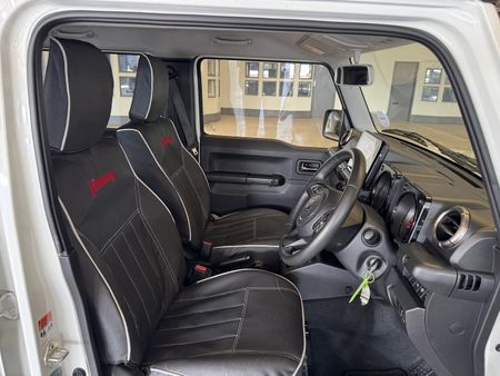 2024-Suzuki-Jimny-15-GLX-Auto_10
