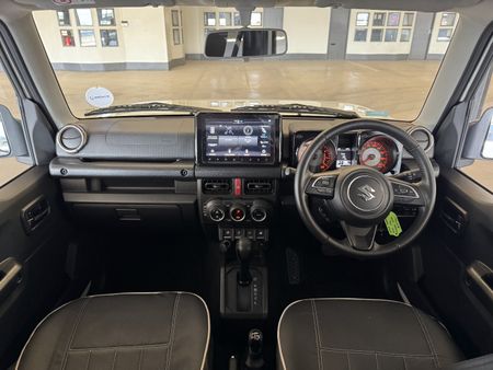 2024-Suzuki-Jimny-15-GLX-Auto_15