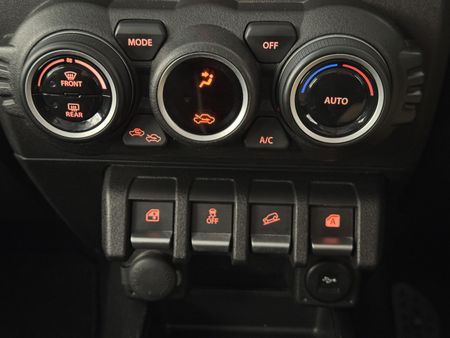 2024-Suzuki-Jimny-15-GLX-Auto_19