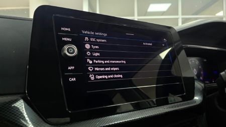 2025-Volkswagen-T-Cross-10-TSI-Auto_9