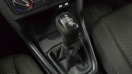 2025-Volkswagen-T-Cross-10-TSI-Auto_14