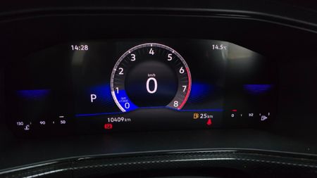 2025-Volkswagen-T-Cross-10-TSI-Auto_22