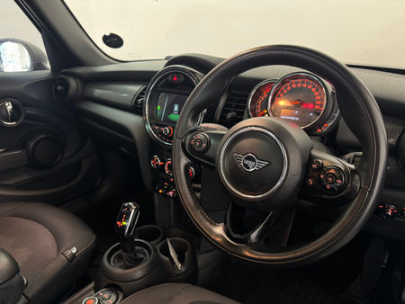 2019-MINI-Hatch-Cooper-Auto_7