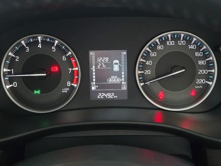 2025-Toyota-Starlet-Cross-15XS_9