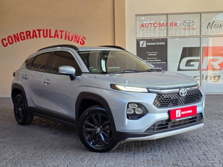 2025-Toyota-Starlet-Cross-15XS_6