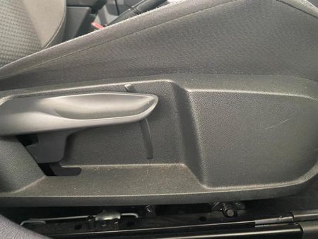 2022-Volkswagen-Taigo-10-TSI-Life-Auto_23