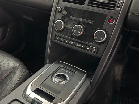 2017-Land-Rover-Discovery-Sport-22-SD4-S_10