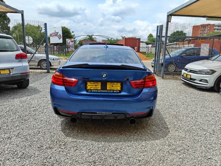 2014-BMW-4-Series-435i-Coupe-M-Sport_4