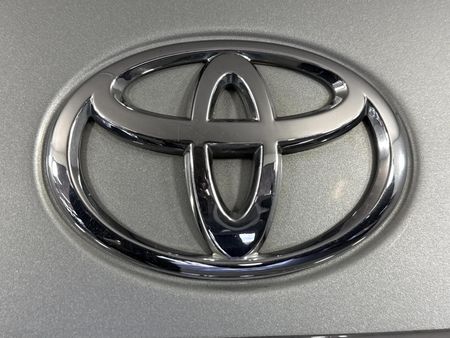 2014-Toyota-Corolla-16-Prestige_11