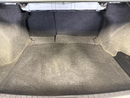 2014-Toyota-Corolla-16-Prestige_14