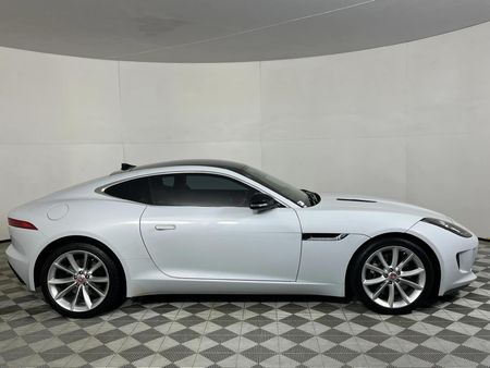 2017-Jaguar-F-Type-S-30-V6-Coupe-Auto_14