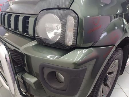 2015-Suzuki-Jimny-13-Auto_12