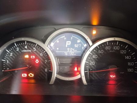 2015-Suzuki-Jimny-13-Auto_16