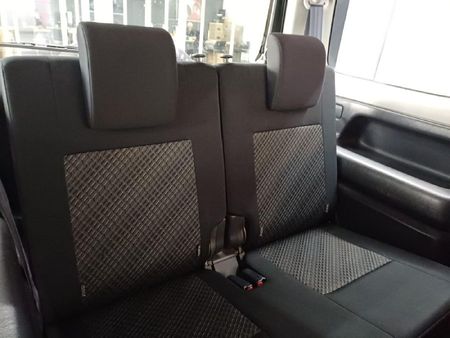 2015-Suzuki-Jimny-13-Auto_23