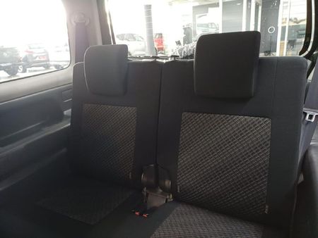 2015-Suzuki-Jimny-13-Auto_26