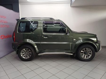 2015-Suzuki-Jimny-13-Auto_27