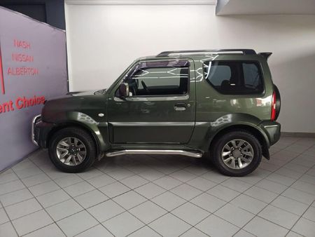 2015-Suzuki-Jimny-13-Auto_28