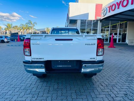 2026-Toyota-Hilux-24-GD-6-Raider-4x4-Single-Cab_4