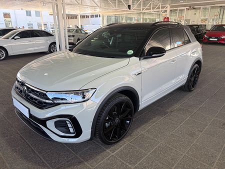 2026-Volkswagen-T-Roc-20-TSI-4M-R-Line-Auto_2