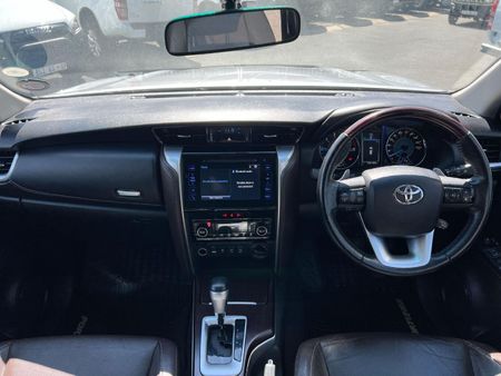 2017-Toyota-Fortuner-28-GD-6-4x4-Auto_8