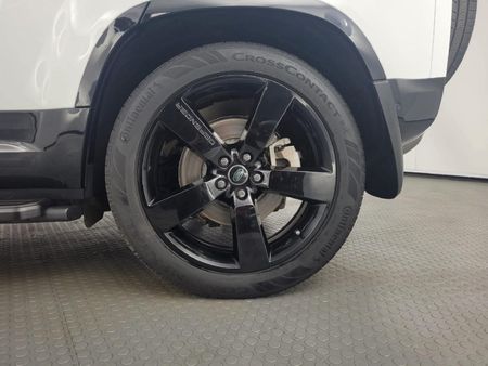 2025-Land-Rover-Defender-110-D350-X-Dynamic-HSE_6