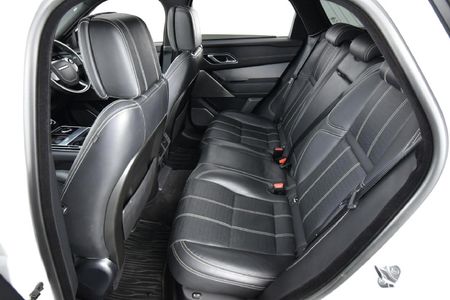 2019-Land-Rover-Range-Rover-Velar-30-D-HSE-D300_14