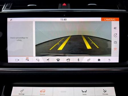 2019-Land-Rover-Range-Rover-Velar-30-D-HSE-D300_16