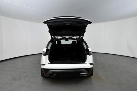 2019-Land-Rover-Range-Rover-Velar-30-D-HSE-D300_23