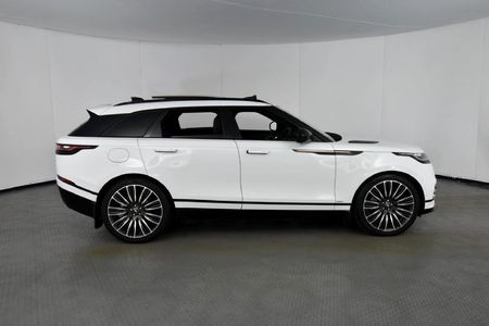 2019-Land-Rover-Range-Rover-Velar-30-D-HSE-D300_4